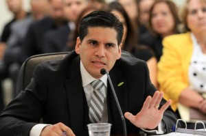 Nery E. Adames Soto, secretario del Departamento de Asuntos del Consumidor (DACO).