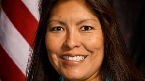 El Senado de EE.UU. votó por unanimidad, el pasado lunes, a favor del nombramiento de Diane Humetewa como la primera mujer nativo americana para una Corte de Distrito en Arizona. (Foto/Suministrada)