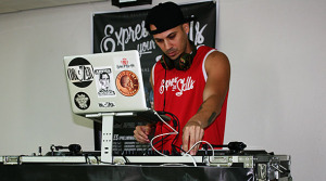 DJ Drozer. (Fotos por Héctor J. Álvarez Colón)