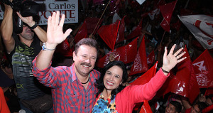 En la foto, el alcalde de Carolina, José Carlos Aponte y la Primera Dama, Mabel López. (Foto/suministrada)